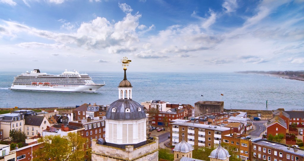 Welcome Viking Venus! Viking’s newest Ocean ship officially named by iconic British broadcast Journalist Anne&nbsp;Diamond.