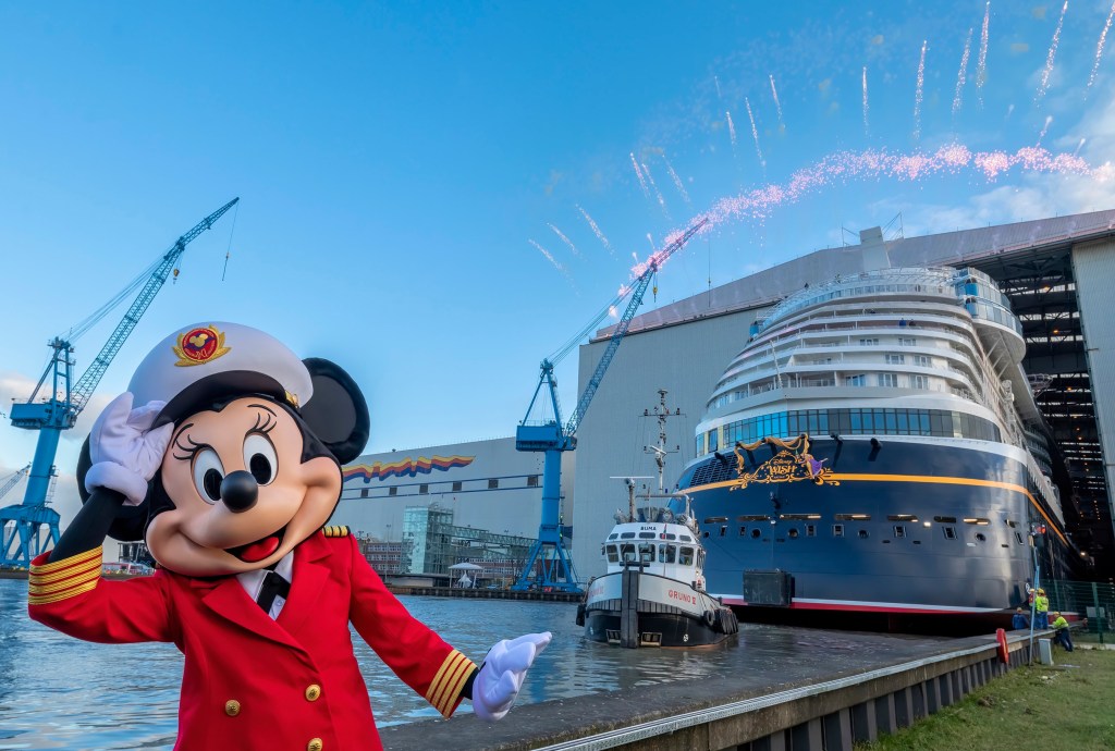 First Look! New Disney Cruise Ship hits the Water for the first&nbsp;time!
