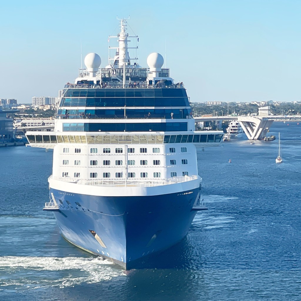 5 Reasons to Take a Celebrity Cruise: Why Celebrity Cruises Stand&nbsp;Out
