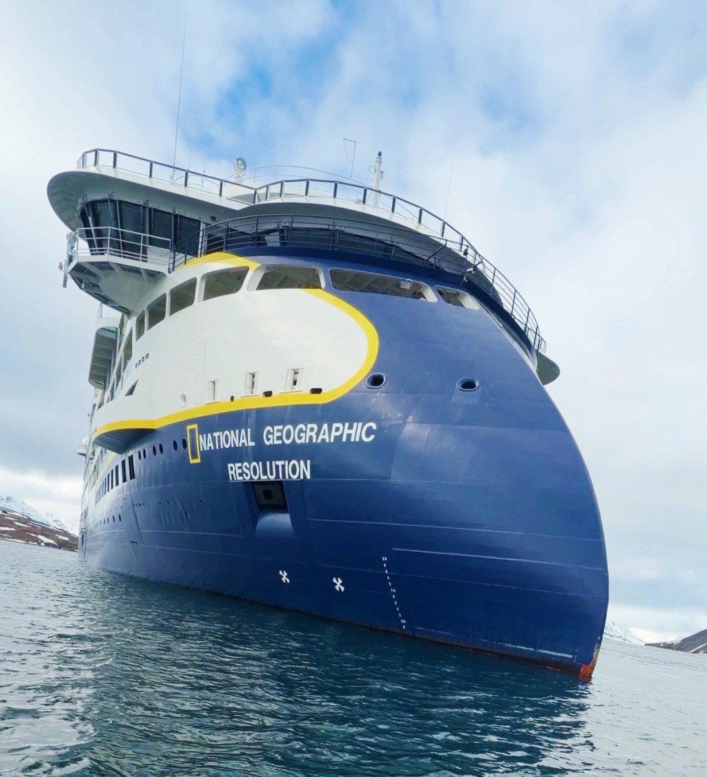 Expedition Diary | Day Two: Lilliehöökbreen & Fancullipynten, Krossfjord 🇳🇴Nat Geo Resolution / Lindblad Expeditions&nbsp;⚓️