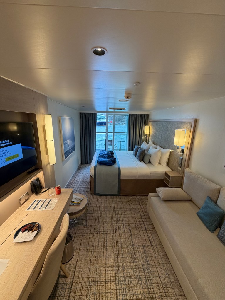 Cabin on National Geographic  Resolution