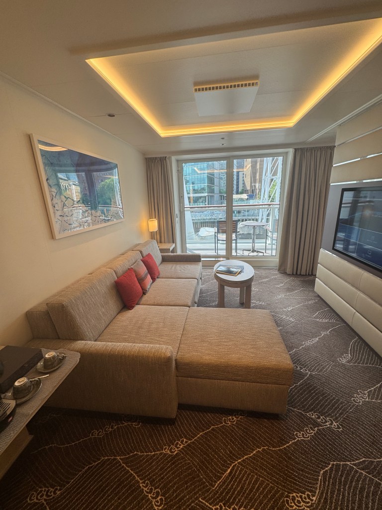 Suite , sitting room on National Geographic Endurance